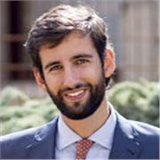 Profesor matemáticas imparte clases a todas las edades